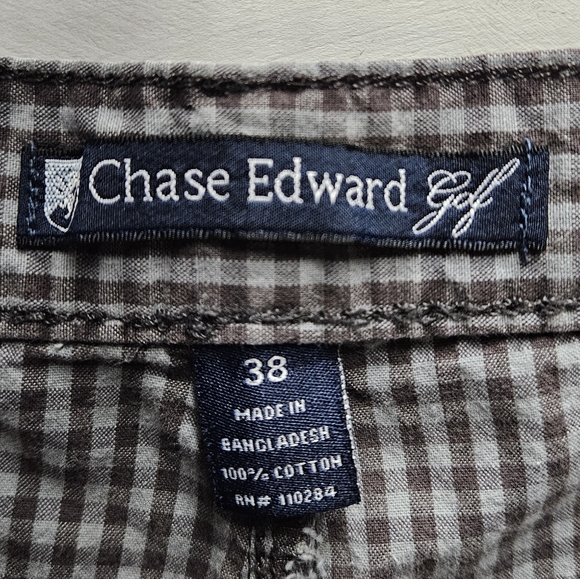 Chase Edward Golf mens grey/purple checkered shorts size 38 - Picture 5 of 6